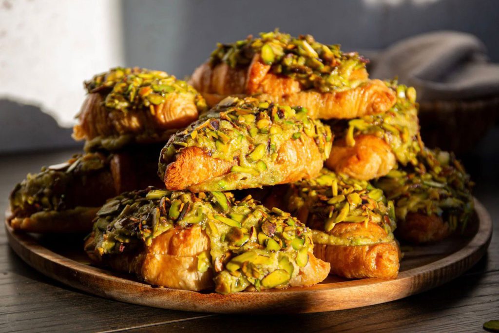 blooms-coffee-bar-pistachio-croissants-in-leeds